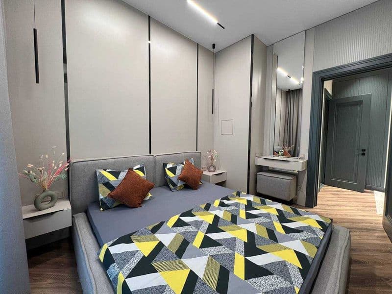 Сдаётся КЛАССНАЯ квартира<br />
<br />
• Район: Мирабадский<