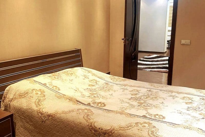 Сдаётся в аренду только иностранцам, максимум 2 человека без — фото 5