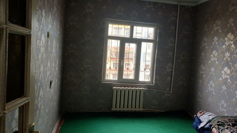 3 xonali hamma sharoiti bor kvartira bezmakler <br />
Oʻzgar