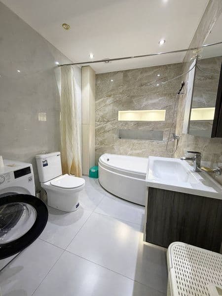 Аренда 1200$<br />
3/2/7<br />
Общая площадь : 70 м2<br />
О