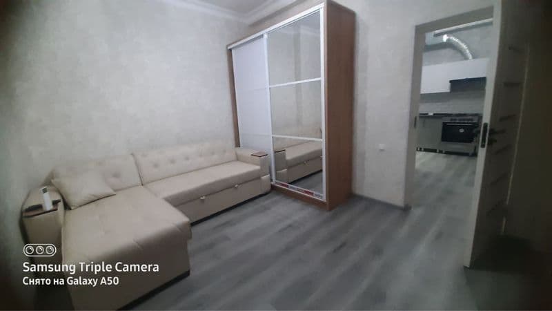 Яккасарайский район,  Новостройка 1/3/12 <br />
Цена : 400$< — фото 2