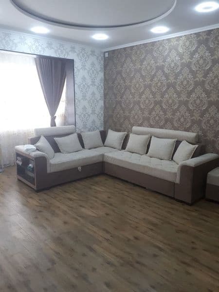 Аренда 3 хона уй тоза хамма керели нарсала бор Мирзо Улугбек