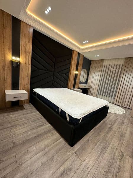 метро Бодомзор рядом.<br />
Пешком недалеко.<br />
Квартира 