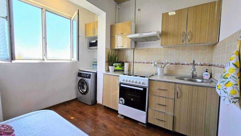 Уникальное предложение аренды в самом центре города<br />
<b — фото 4