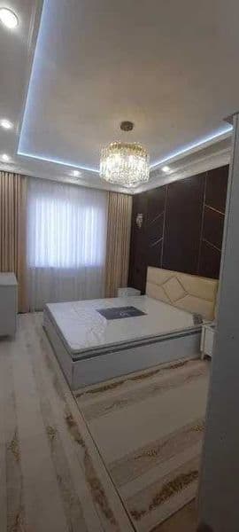 Сдается квартира для семейных<br />
<br />
Район: Алмазар<br