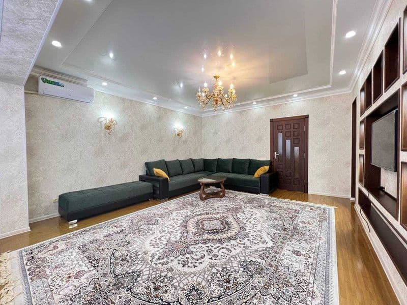 Район: Мирзо-улугбекский <br />
Адрес: Стадион Старт<br />
<