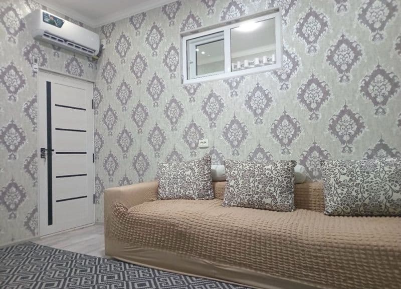 Район :Шайхотохуриский район <br />
Ориентир: Гулобод улица 