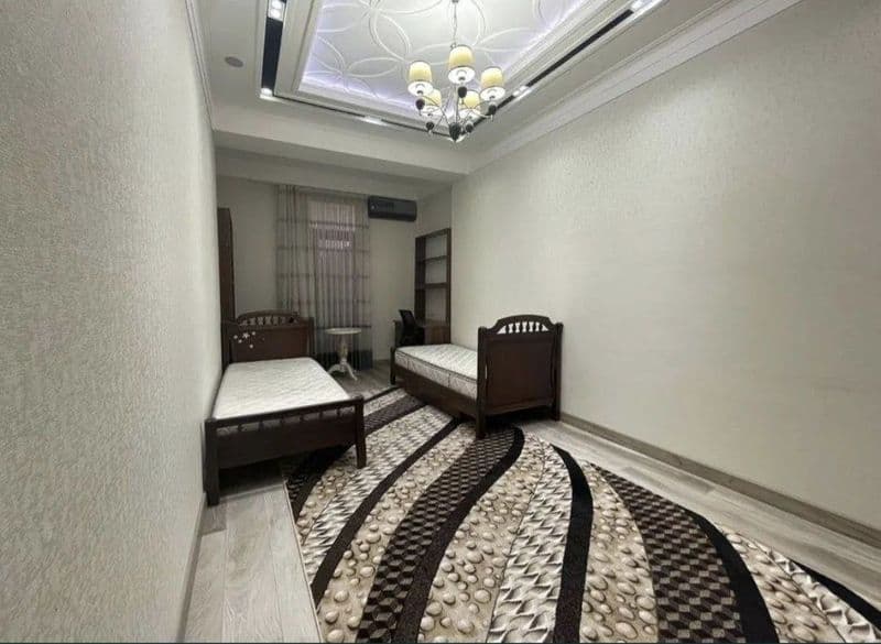 Сдаётся 3-комнатная квартира<br />
<br />
Район: Миробадский — фото 4