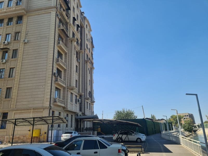 Янги дом евро ремонт 9 каватли 2 чи этаж 3 хона 90 кв м — фото 2