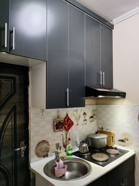 Без маклер <br />
2хонали квартира<br />
1этаж хамса шароити