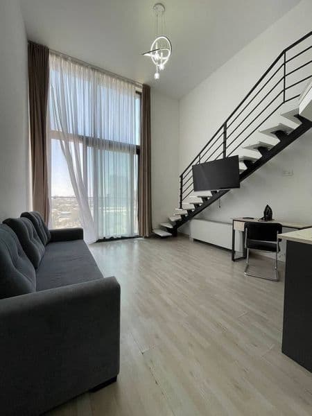 Аренда 2 комнатной квартиры.С антрисольным этажом.Дуплекс с 