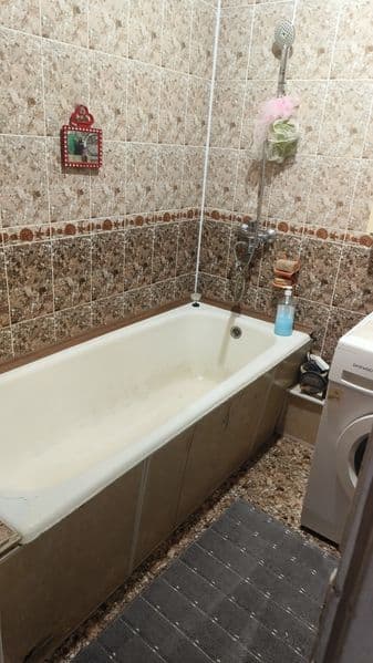 Аёллар ва кизлар учун аренда квартира. 3хонали эрке киши бом