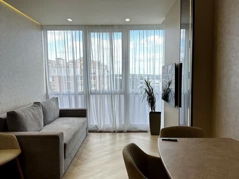 Шошилинч 1-2 кизларни маклерсиз шерикликка оламиз. Уй паркен