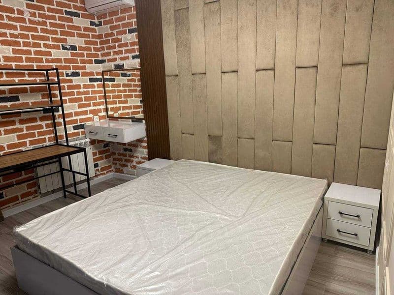 Район: Яшнабадский<br />
Адрес: Паркентский<br />
<br />
Ком — фото 4