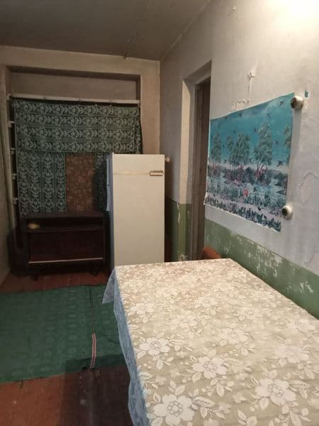 Чилонзор ок тепа 2 хона 300$ боллагаям берилади