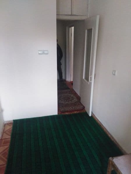 Ижарага Юнусабад 6 кварталда 1 хона 2 килинган уй оилага ижа