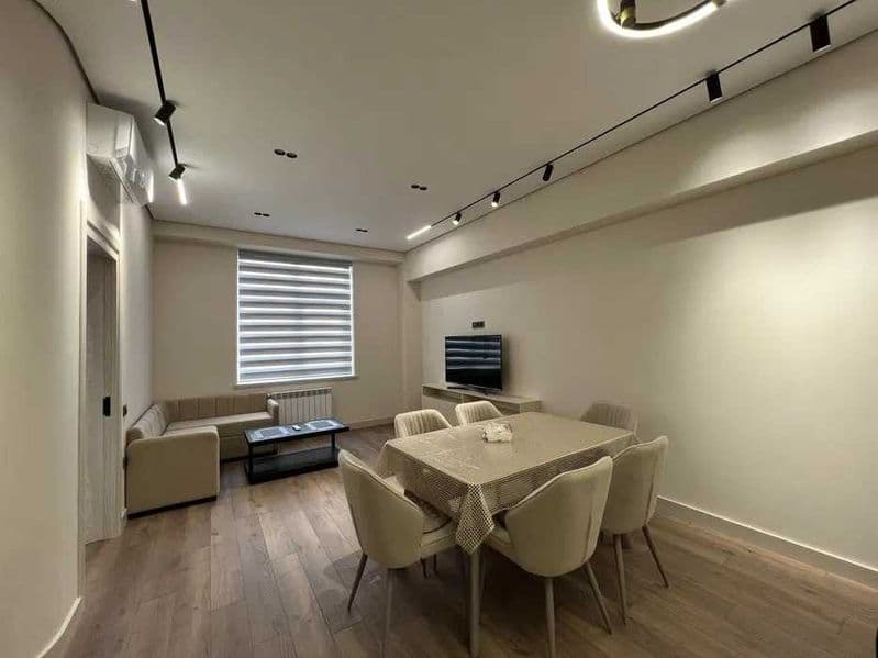 Район: Мирзо Улугбекский<br />
Адрес: Дархан<br />
<br />
• 