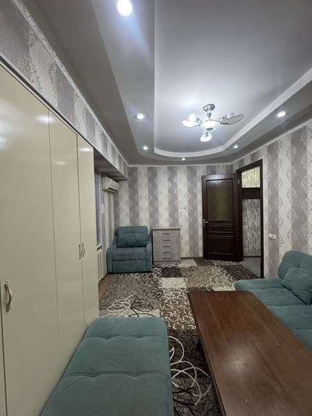 Ижарага квартира берилади. Узоқ муддатга ва ёш оилага. Ўзимн