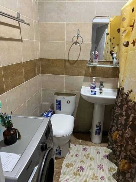 Район: Яшнабадский<br />
Адрес: Махтумкули<br />
<br />
Комн — фото 5