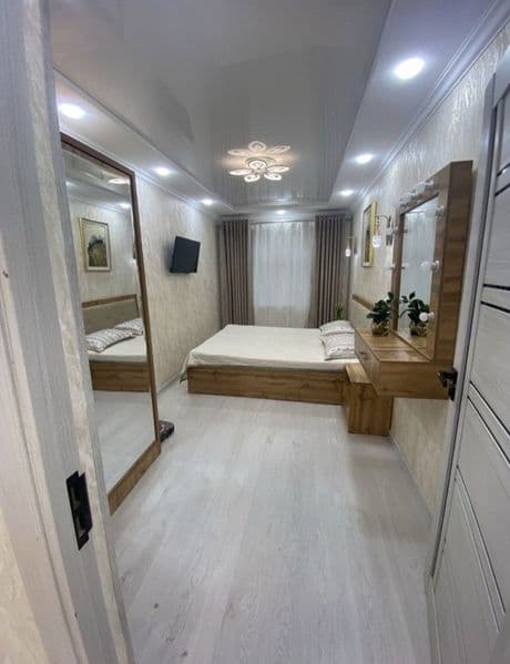 Chilonzor farxadiskiy<br />
Xonlari 2<br />
Hamma sharoitlar