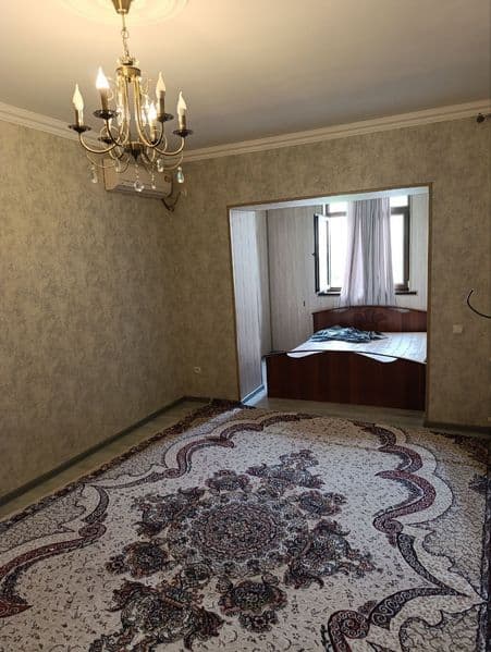 Арен  метро тинчлик 1.хона уй заксли оилага ижарага берилади