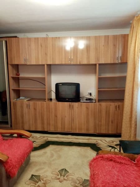 Сдаётся своя 2 квартира. От метро 100 метров