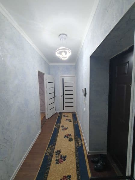 2 ta student sheriklikka olinadi. 1.2 mlndan. O'qiydigan yok — фото 3