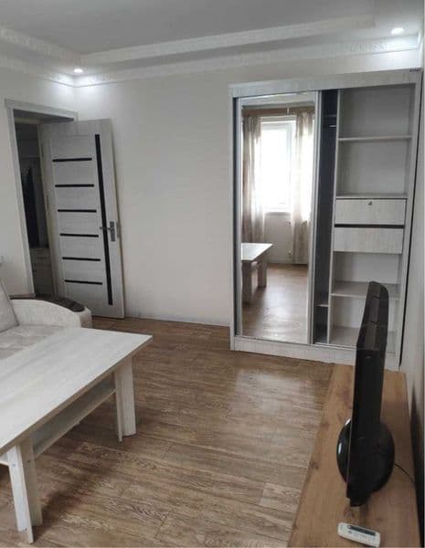 Арендага<br />
2 хонали уй<br />
4 этаж<br />
5 этажли дом<b — фото 2