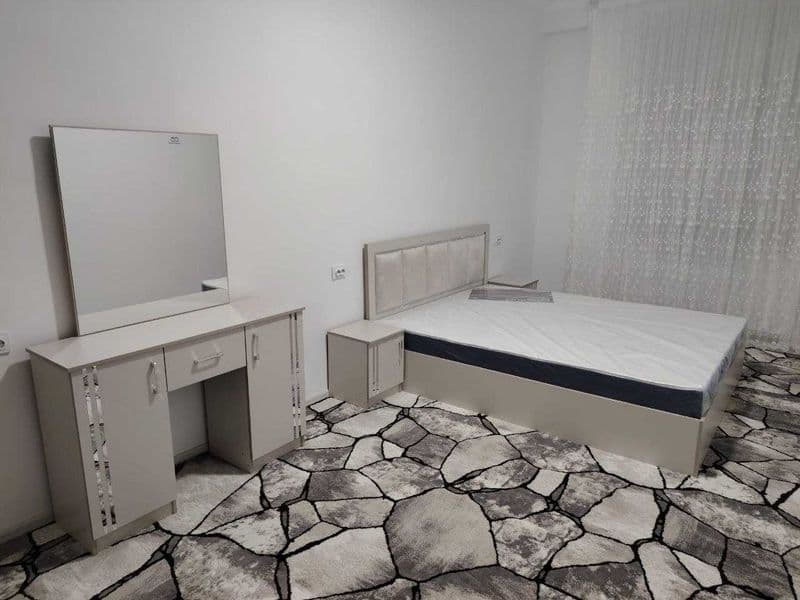 КВАРТИРА НОВАЯ ВСЁ НОВОЕ РАНЕЕ НЕ СДАВАЛАСЬ!<br />
- Район: 