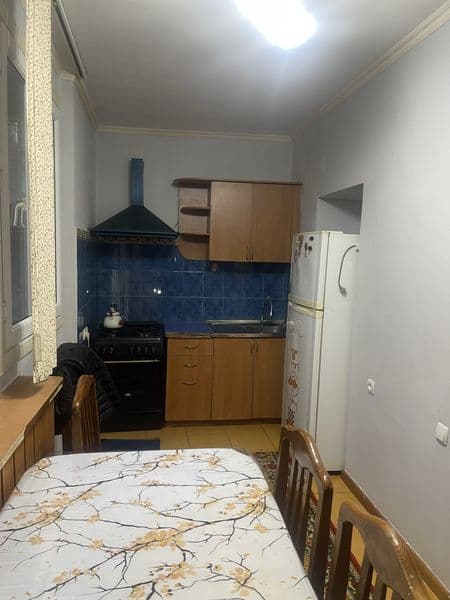 Срочно сдаётся 3 комнатная на 2 этаже 5 этажного дома кирпич — фото 3