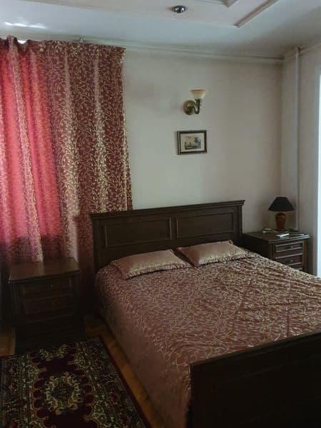 Центральный район, м. Амира-Тимура , 1+2 просторная, зеленый