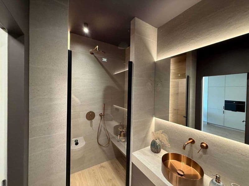 1 комнатную квартиру на 18 этаже,<br />
В квартире есть все  — фото 3