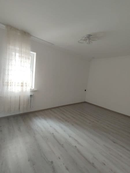 Сдается 2 комнатная квартира переделанная на 3 х комнатную н — фото 2