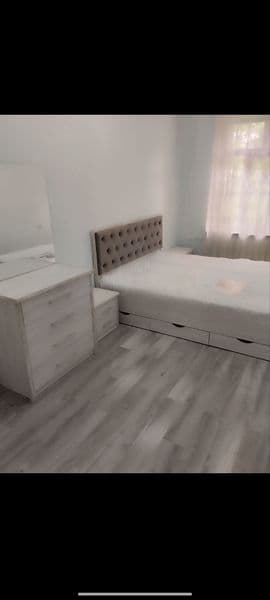 Сдается квартира на Юнусабаде.<br />
БЕЗ РИЭЛТОРА. Тел 99820