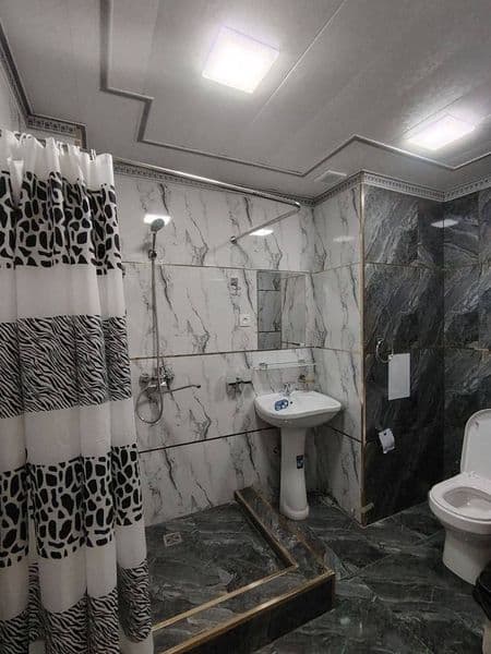 Manzili: Sebzo<br />
 Moʻljali: Ĝofur Ĝulom metro<br />
 Xon — фото 4