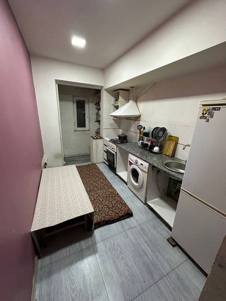 G'ofur g'ulom metro Ankara kebab restorani orqasida joylashg — фото 5