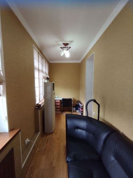 Сдам квартиру с удобствами в центре города<br />
<br />
750  — фото 4