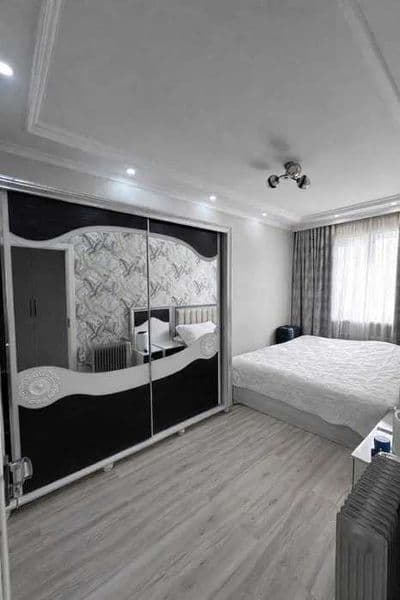 Сдается квартира<br />
<br />
• Район: Мирабад<br />
• Адрес — фото 2