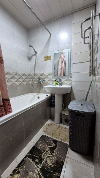 Chilonzor 20a kvartalda 2 xona katta kvadratli uy oilaga uzo — фото 4