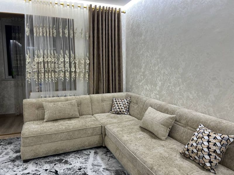 Район: Юунсабад<br />
Кўча: Юунсабад 11-кв <br />
Мўлжал: Ме