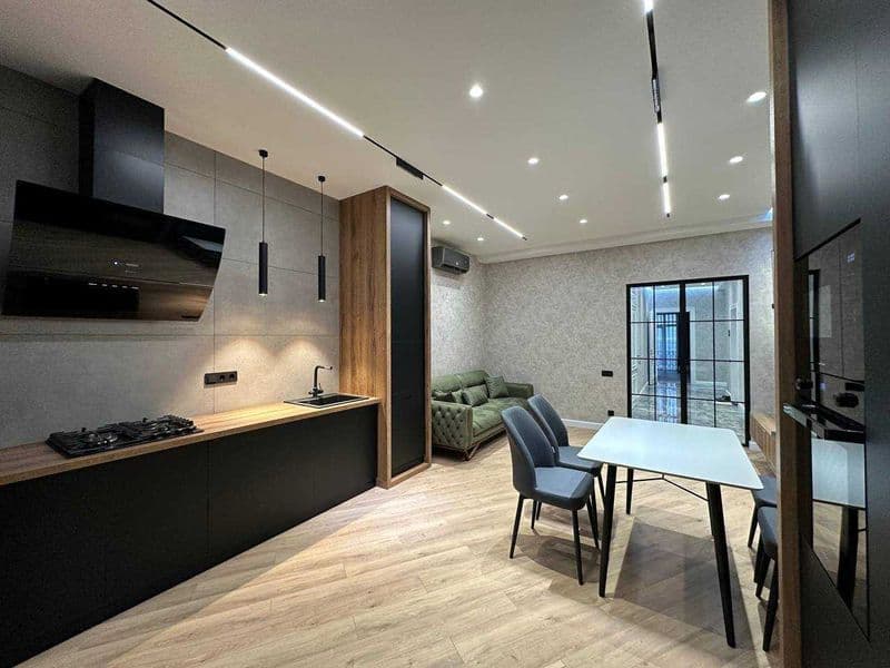 Жилой комплекс: Mirabad Avenue<br />
Количество комнат: 3<br