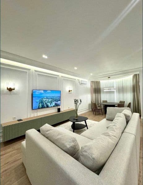 Сдам квартиру д Яккасарай жк Фелечита  новая новастройка 3 к