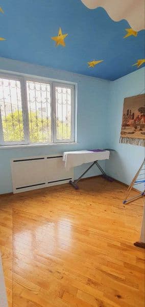 • Комнат: 3<br />
• Этаж: 4<br />
• Этажность: 12<br />
• Ра — фото 5