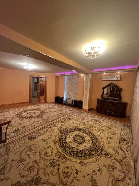 Сдаю свою евро квартиру<br />
* 4 комнаты <br />
* 145 кв <b — фото 3