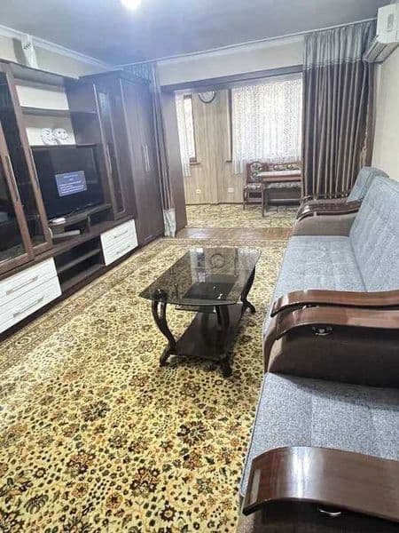 Сдаётся квартира на Чиланзар 8кв‼️<br />
Ориентир - ТЦ Парус