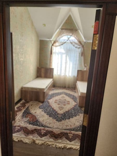 Uy ijaraga beriladi. Sergilida 4 metro bekatda, narxi 1400$  — фото 4