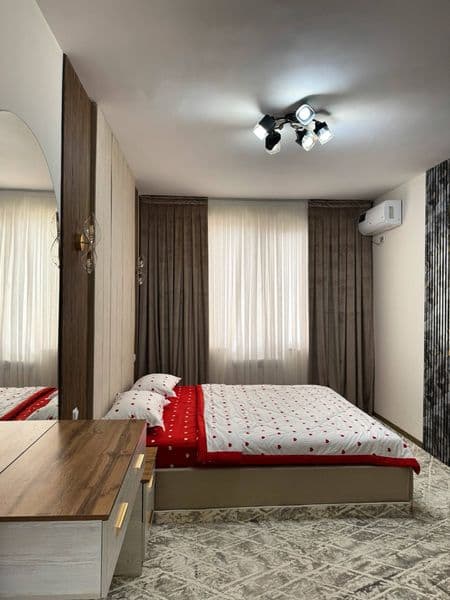 квартира Навастройка <br />
Район - Алмазар <br />
Ориентир 