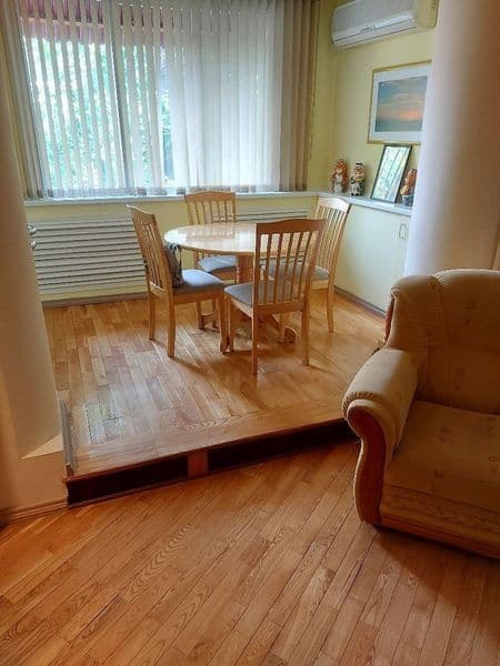 Квартира удобно перепланирована, выдержана в приятной цветов — фото 2