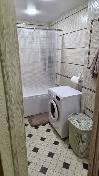 Сдаётся 2 комнатное зделано как 3 комната квартира <br />
Чи — фото 5