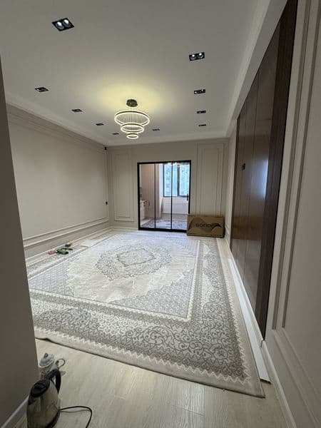 Uy yengi yeromntdan chiqdi. Umuman hech kim yashamagan. Katt